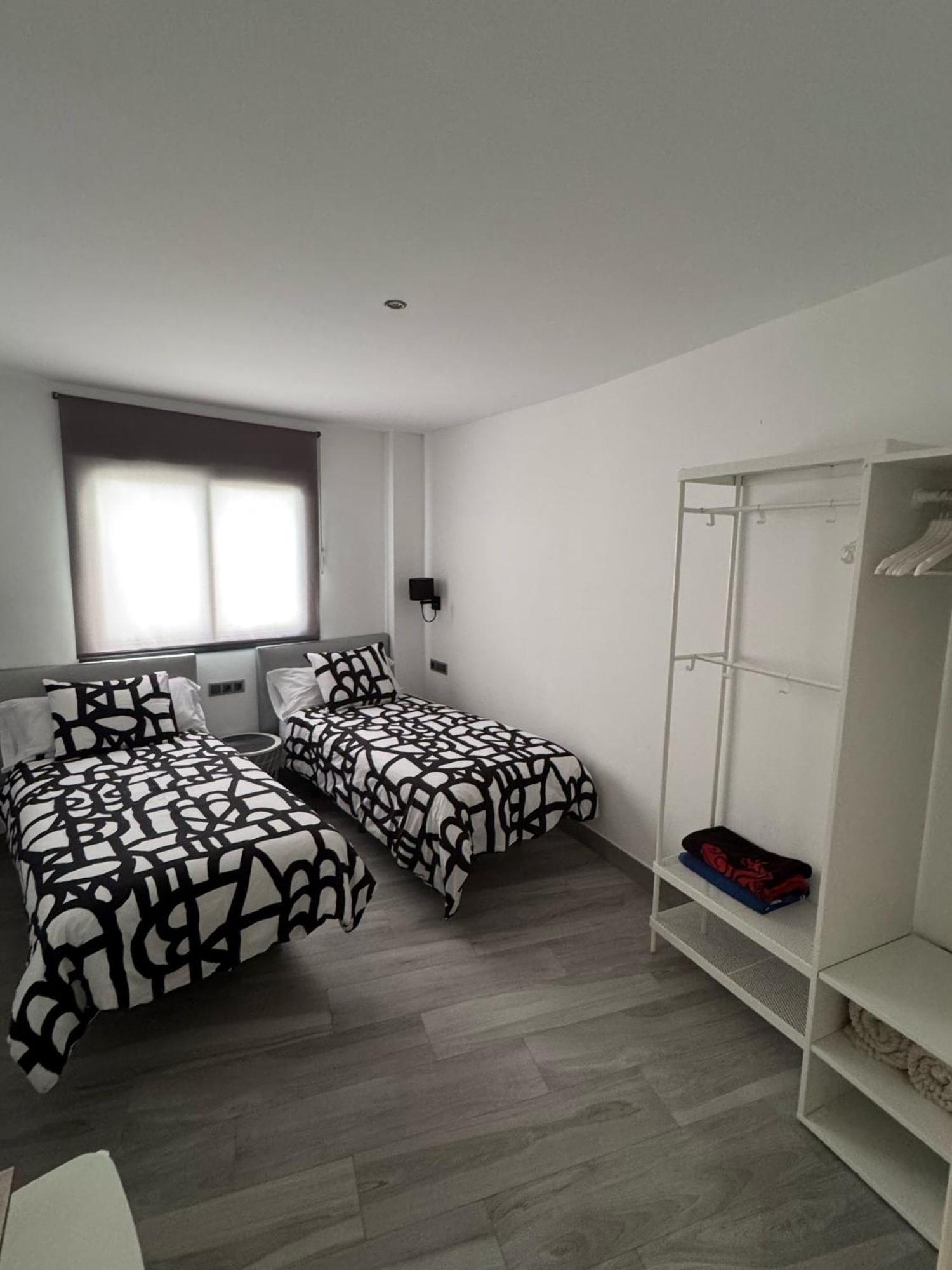 Apartamento 2 Gran8เนร์คา ภายนอก รูปภาพ