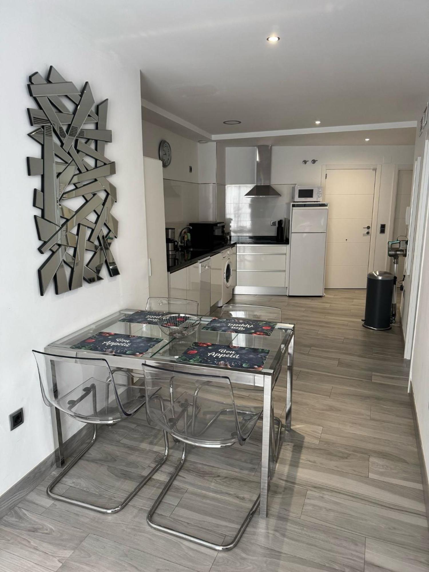 Apartamento 2 Gran8เนร์คา ภายนอก รูปภาพ